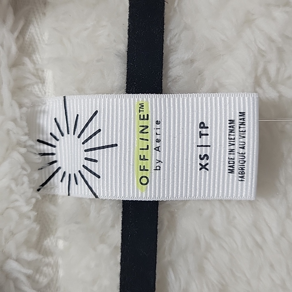 Offline By Aerie Cropped Sherpa Sweatshirt / Jacket | Size XS - Picture 6 of 8